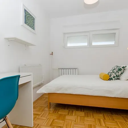 Maya Apartment