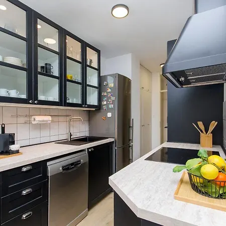 Maya Apartment Split