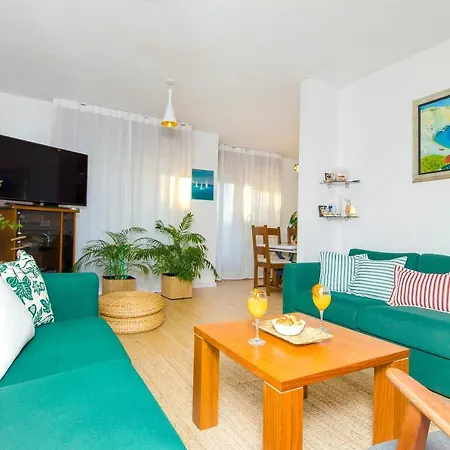Maya Apartment Split